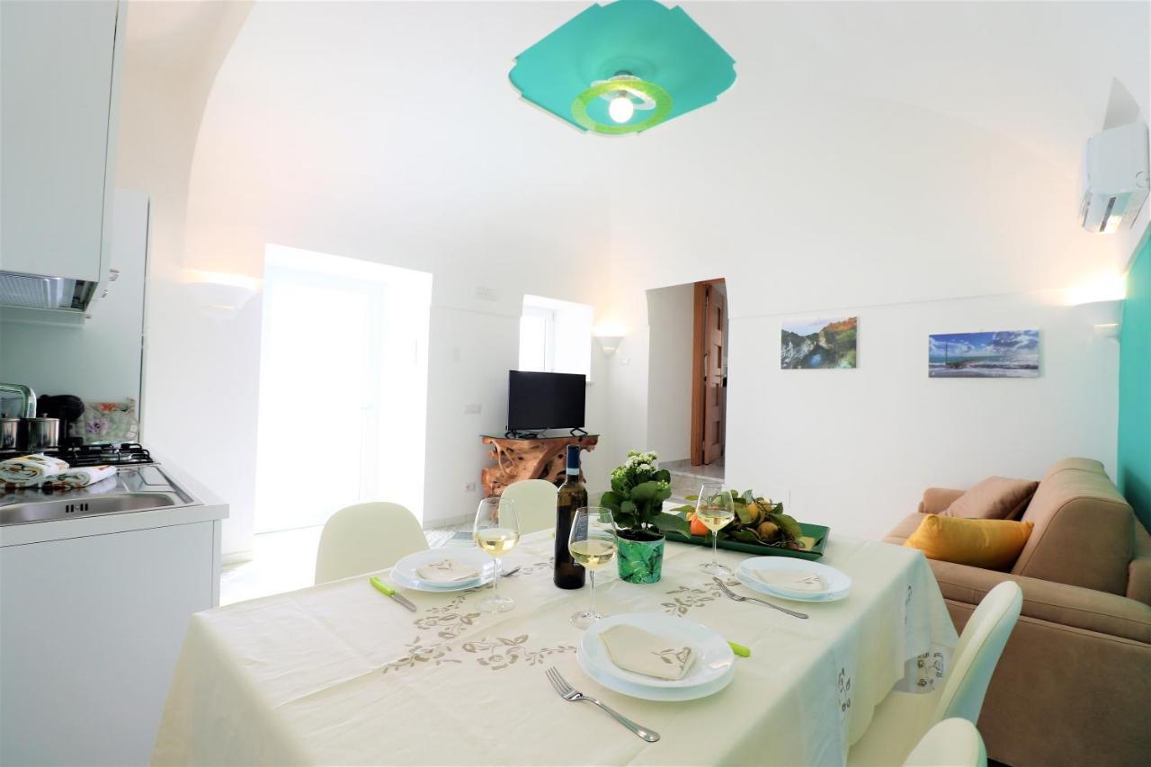 Mary'S Apartments - De Vivo Realty Маса Лубрензе Екстериор снимка