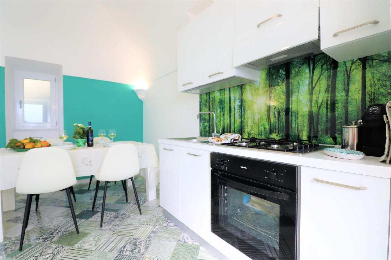Mary'S Apartments - De Vivo Realty Маса Лубрензе Екстериор снимка