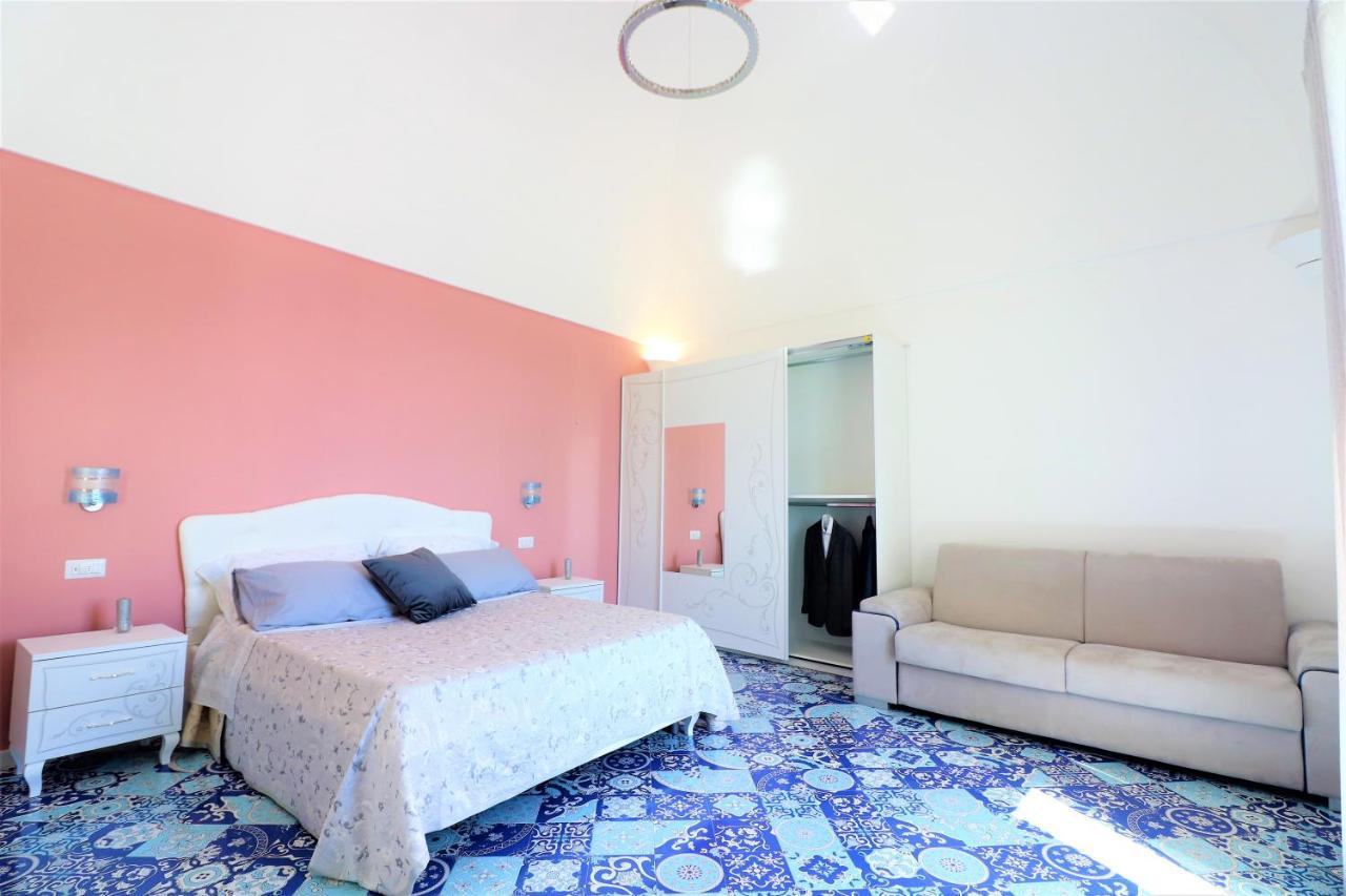 Mary'S Apartments - De Vivo Realty Маса Лубрензе Екстериор снимка